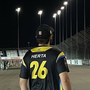 Meet your Posher, Andrew